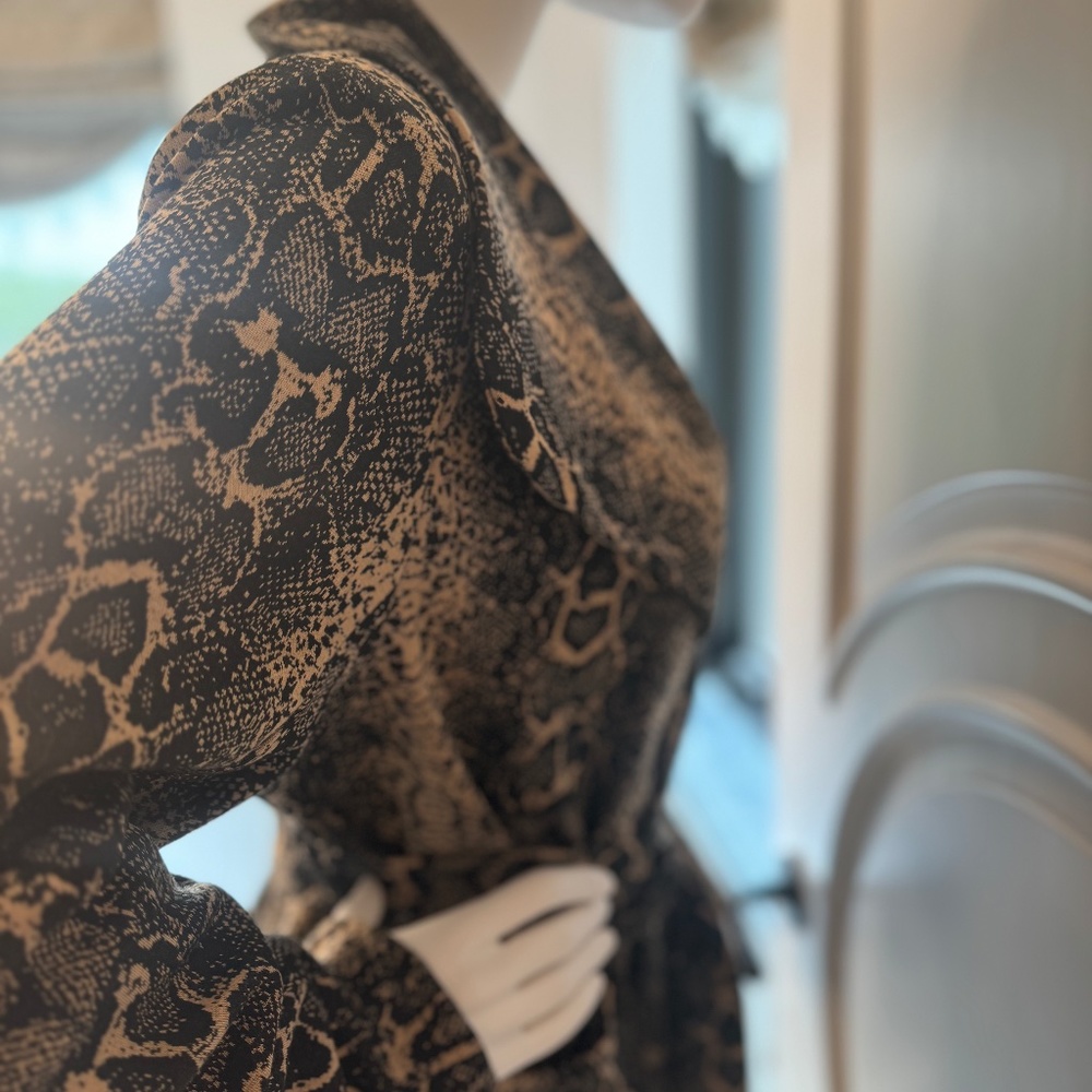 Stella Luce, Size L, Python Print - image 3